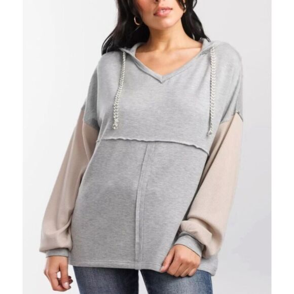 BKE Tops - BKE 🌻Pieced Hoodie size medium